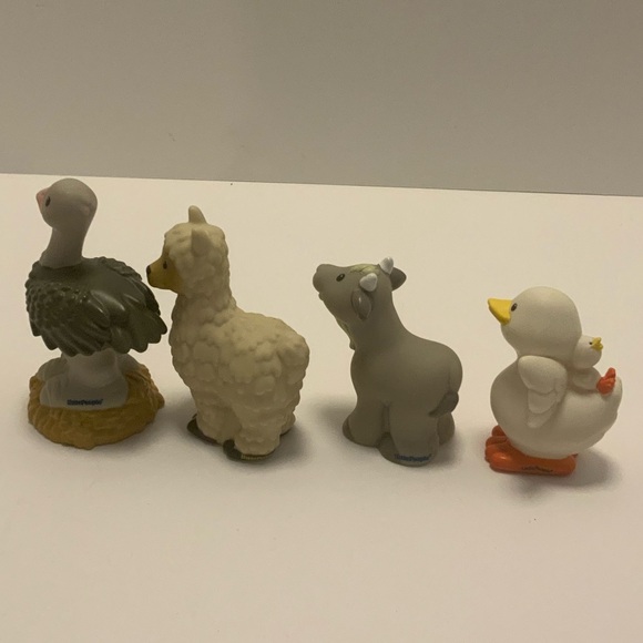 Set of 4 Little People Animals - Picture 2 of 11